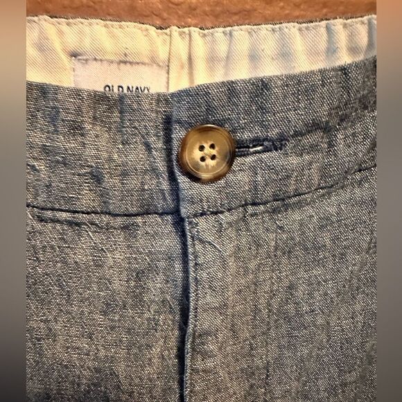 Old navy elastic waist jeans - Picture 7 of 9